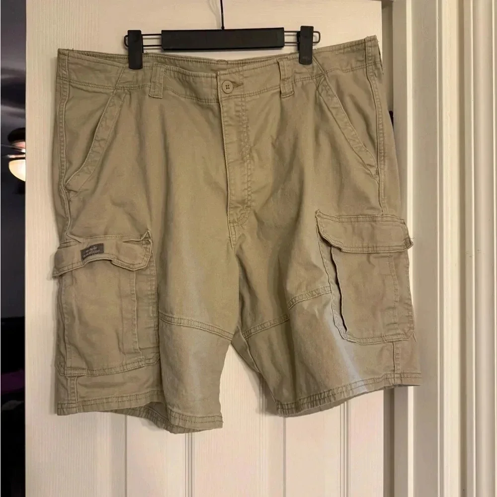 Wrangler Cargo Short Size 40